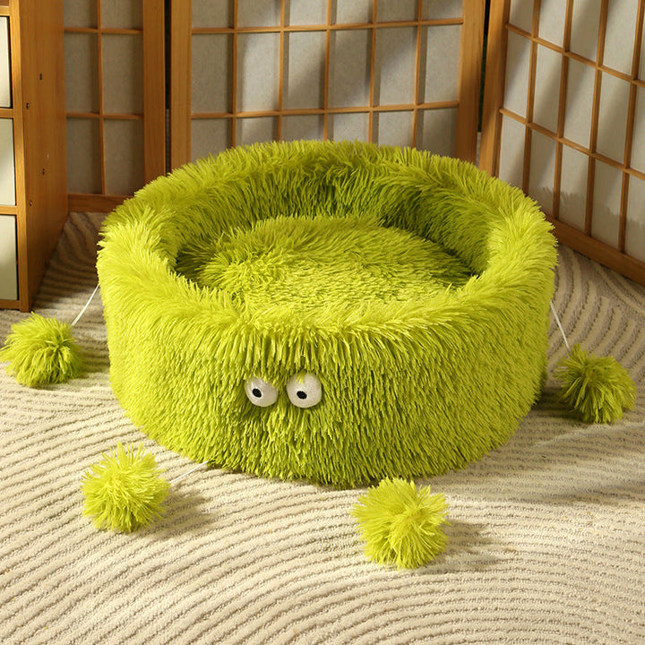 Winter Warm Cute Eye Small Monster Cat Bed: The Perfect Cozy Retreat for Your Feline Friend