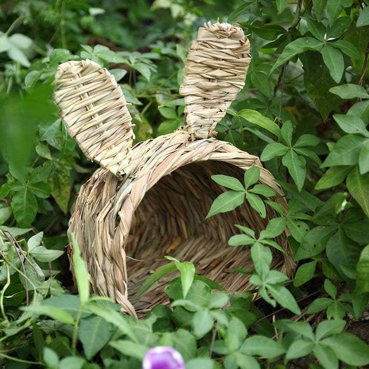 Enhance Your Pet's Comfort with Our Handmade Straw Rabbit Nest